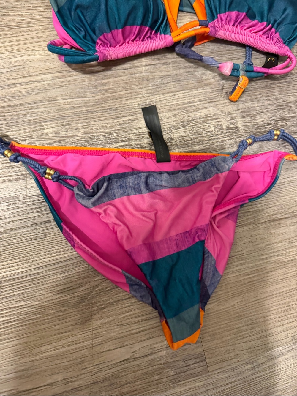 Bathing suit - Picture 2 of 5